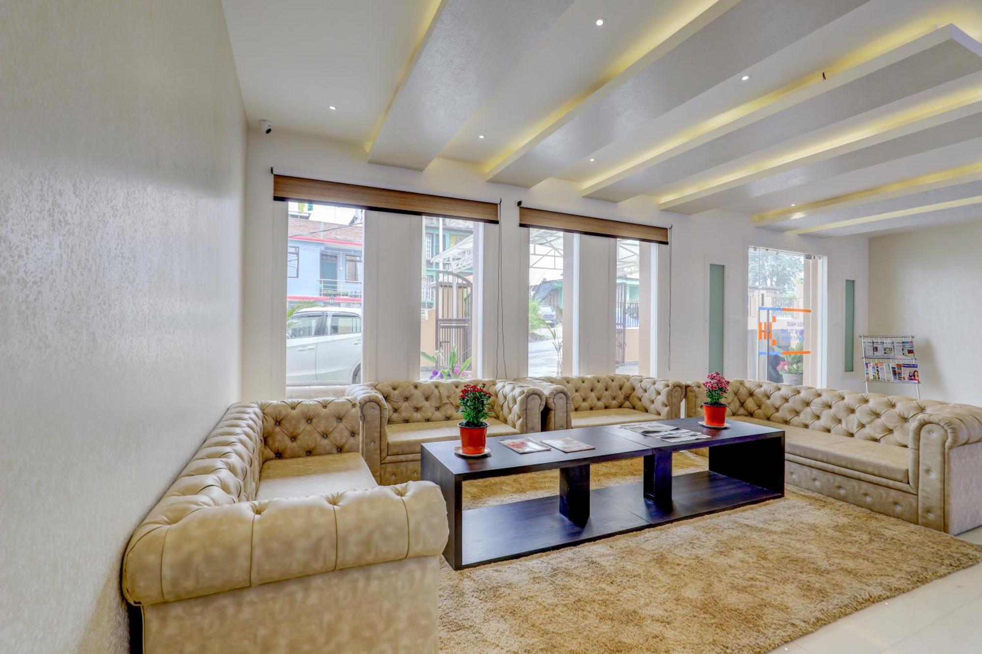 Banari Regency By Summit Hotel Namchi ภายนอก รูปภาพ
