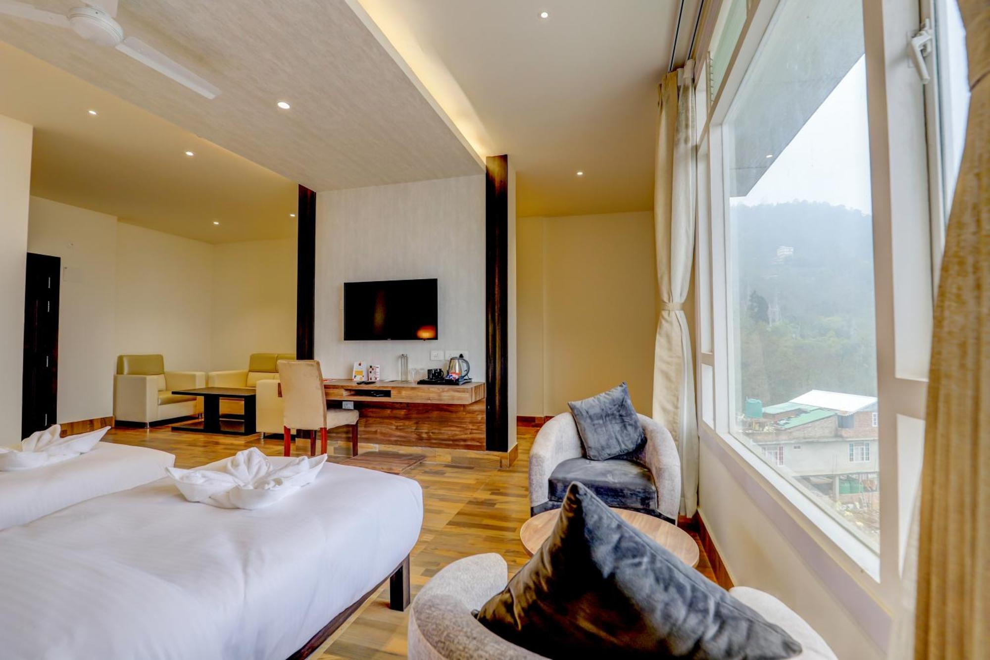 Banari Regency By Summit Hotel Namchi ภายนอก รูปภาพ