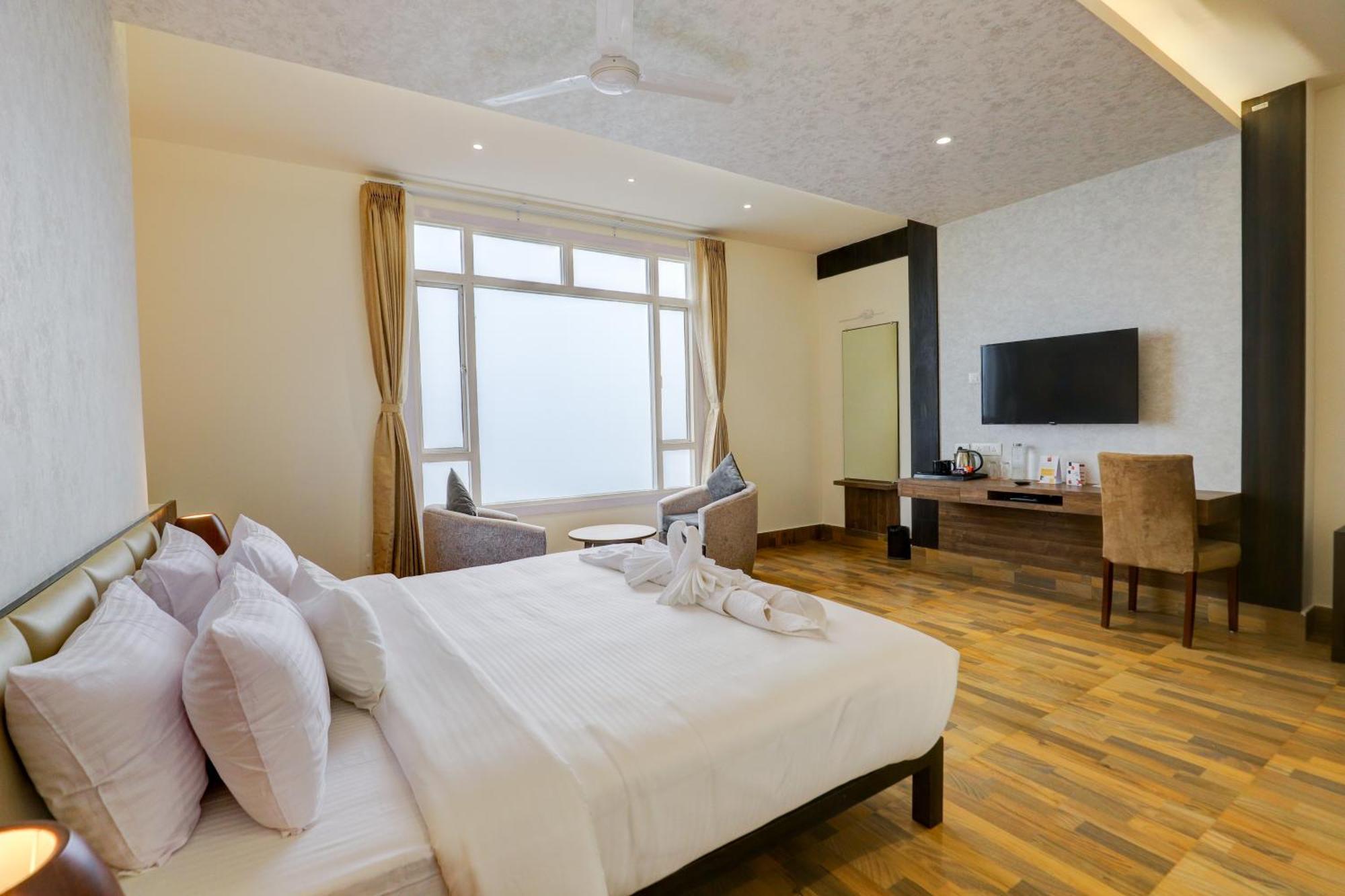 Banari Regency By Summit Hotel Namchi ภายนอก รูปภาพ