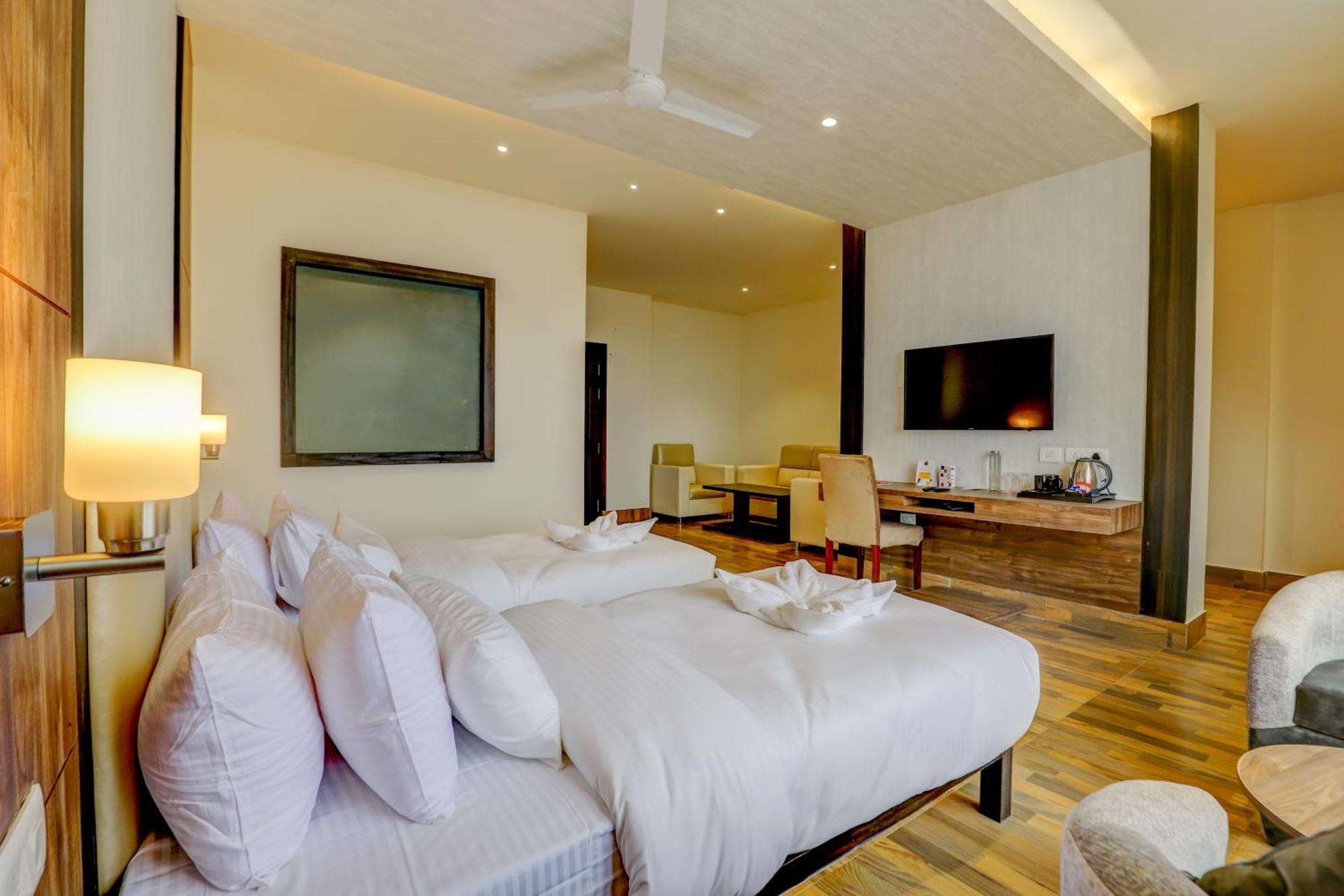 Banari Regency By Summit Hotel Namchi ภายนอก รูปภาพ