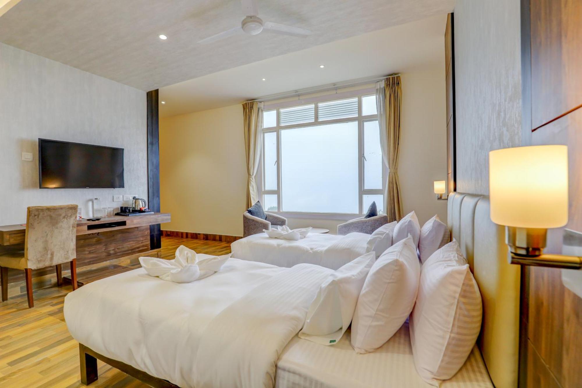 Banari Regency By Summit Hotel Namchi ภายนอก รูปภาพ